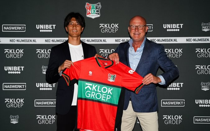 怀抱入土 怀抱入土